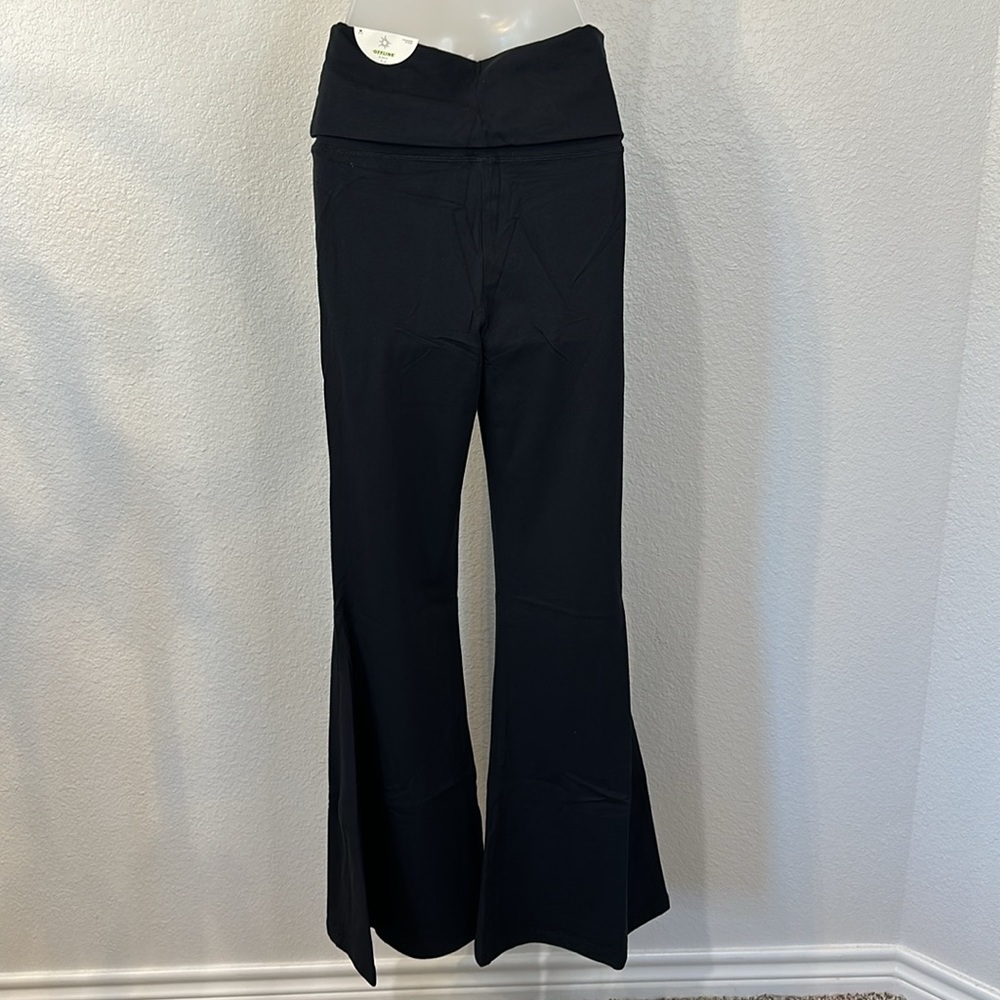 NWT OFFLINE By Aerie OG Black Foldover High Waisted Super Flare Legging (M) - Picture 7 of 10